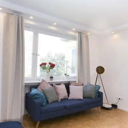 Schoene Schwabing 70m2 Sanierte *