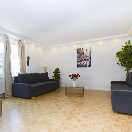 Schoene Schwabing 70m2 Sanierte Apartamento